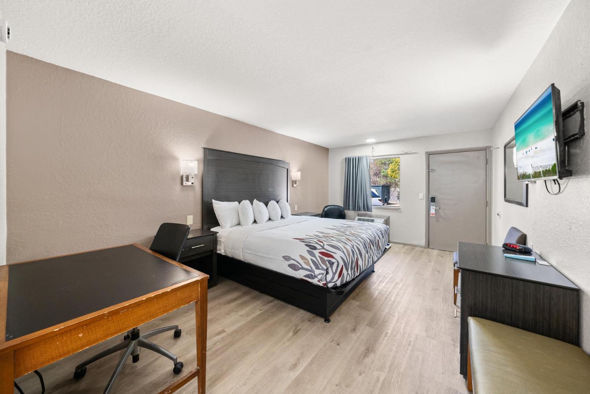 Upper Grand Lagoon Executive Inn - Panama City Beach מראה חיצוני תמונה
