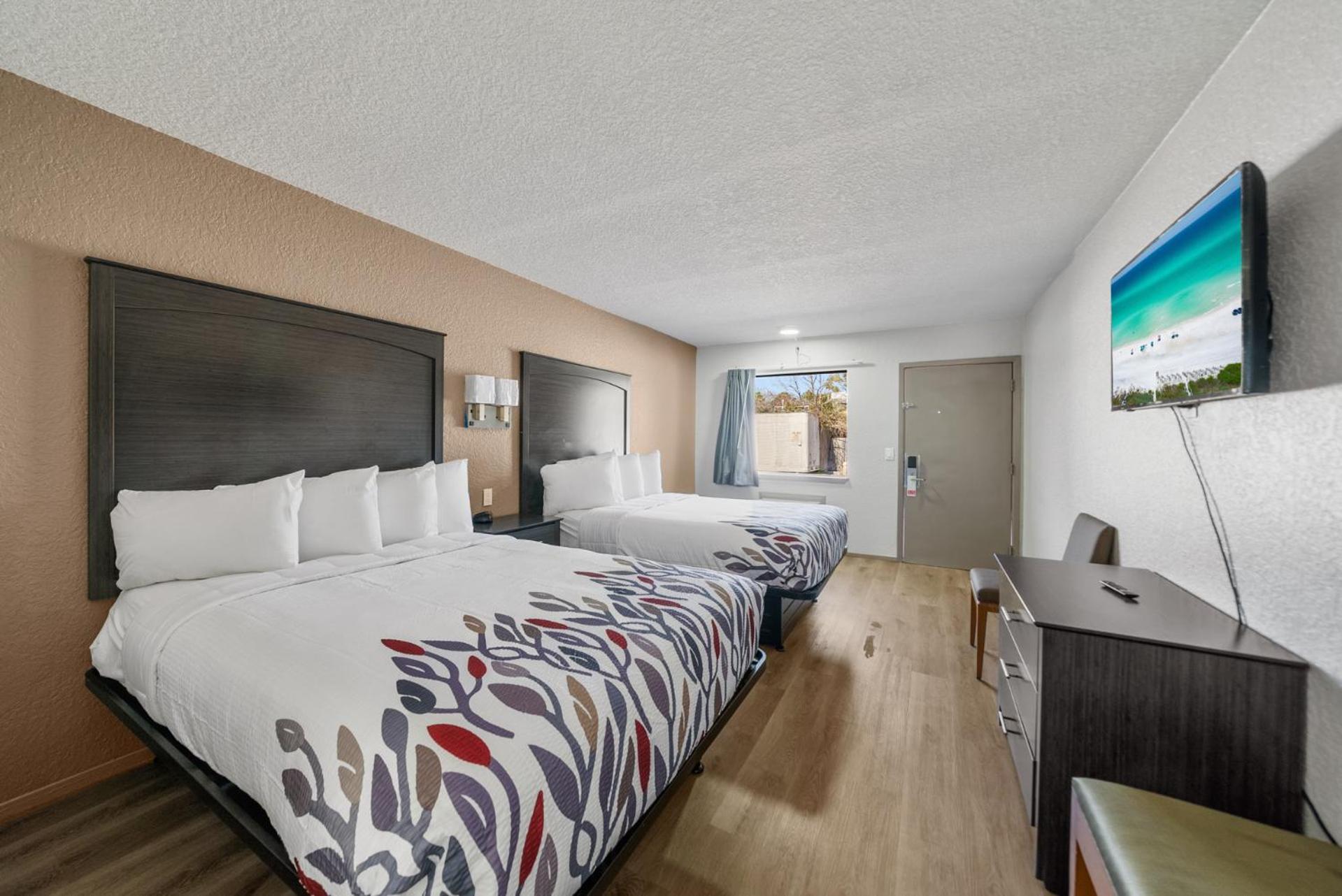 Upper Grand Lagoon Executive Inn - Panama City Beach מראה חיצוני תמונה